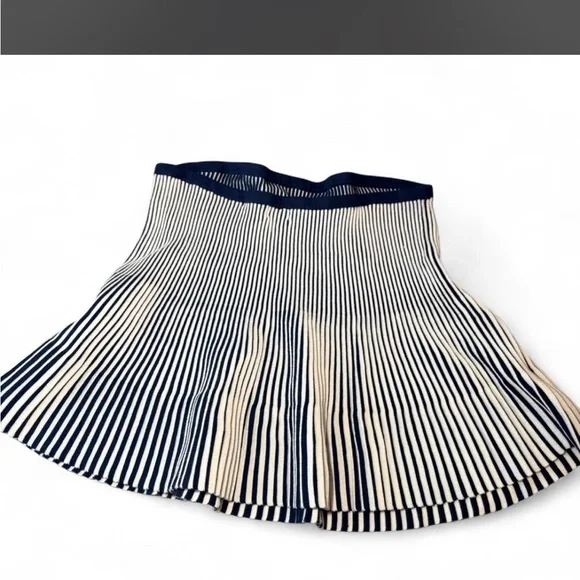 Future Collective Peplum Sweater - Picture 4 of 5